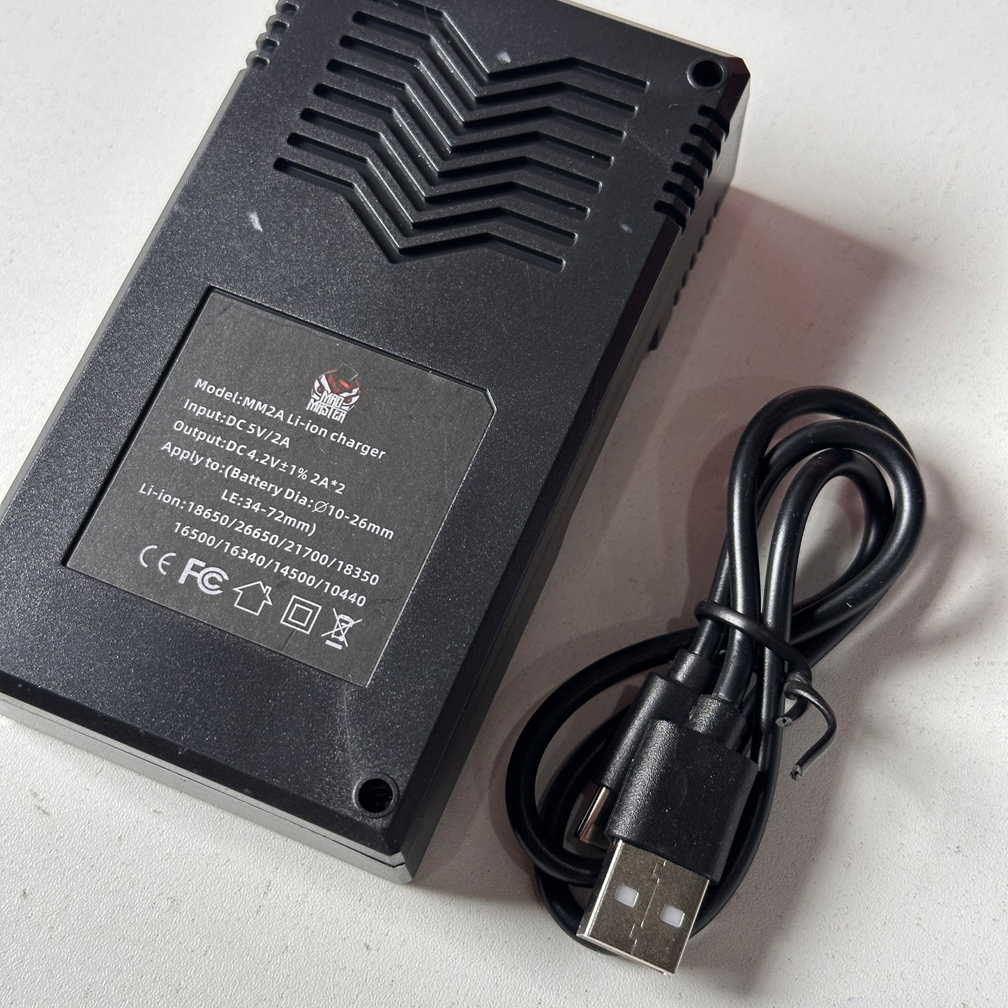 Mad Master Dual Slot Charger