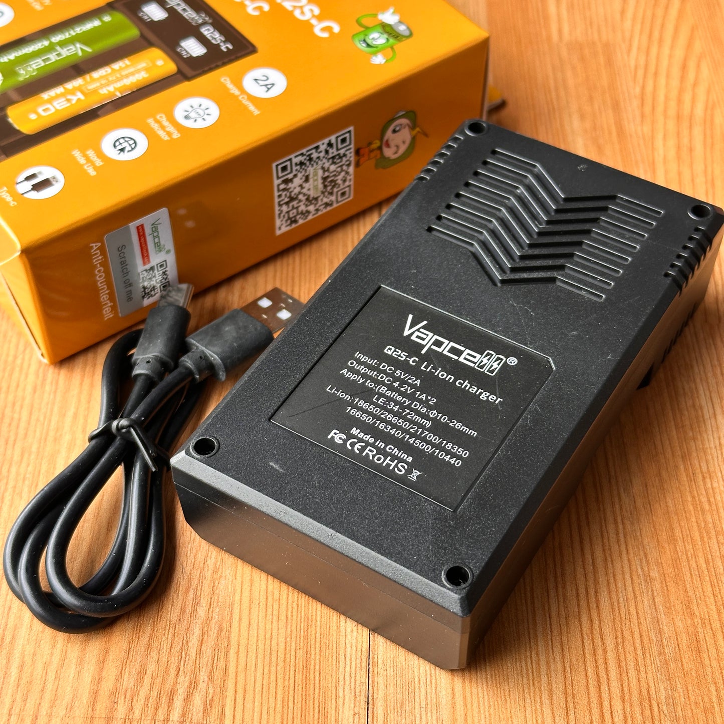 Vapcell Q2S-C Dual Charger